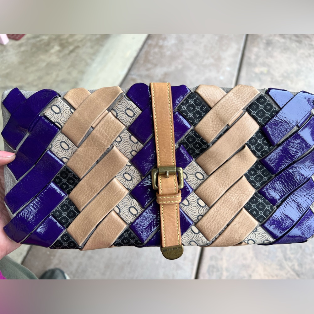 🛑SALE‼️Stylish Etro designer clutch from Milan Italy.